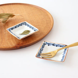 Corner bean plate, Fuchiji pattern, porcelain, Arita ware