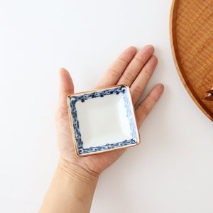 Corner bean plate, Fuchiji pattern, porcelain, Arita ware