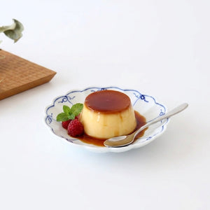 Chrysanthemum-shaped Blue Small Rim Plate S | Hasami Ware