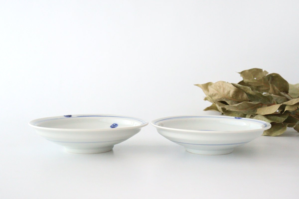 Japanese plate, dyed flower pattern, porcelain, Kurochin kiln, Mino ware