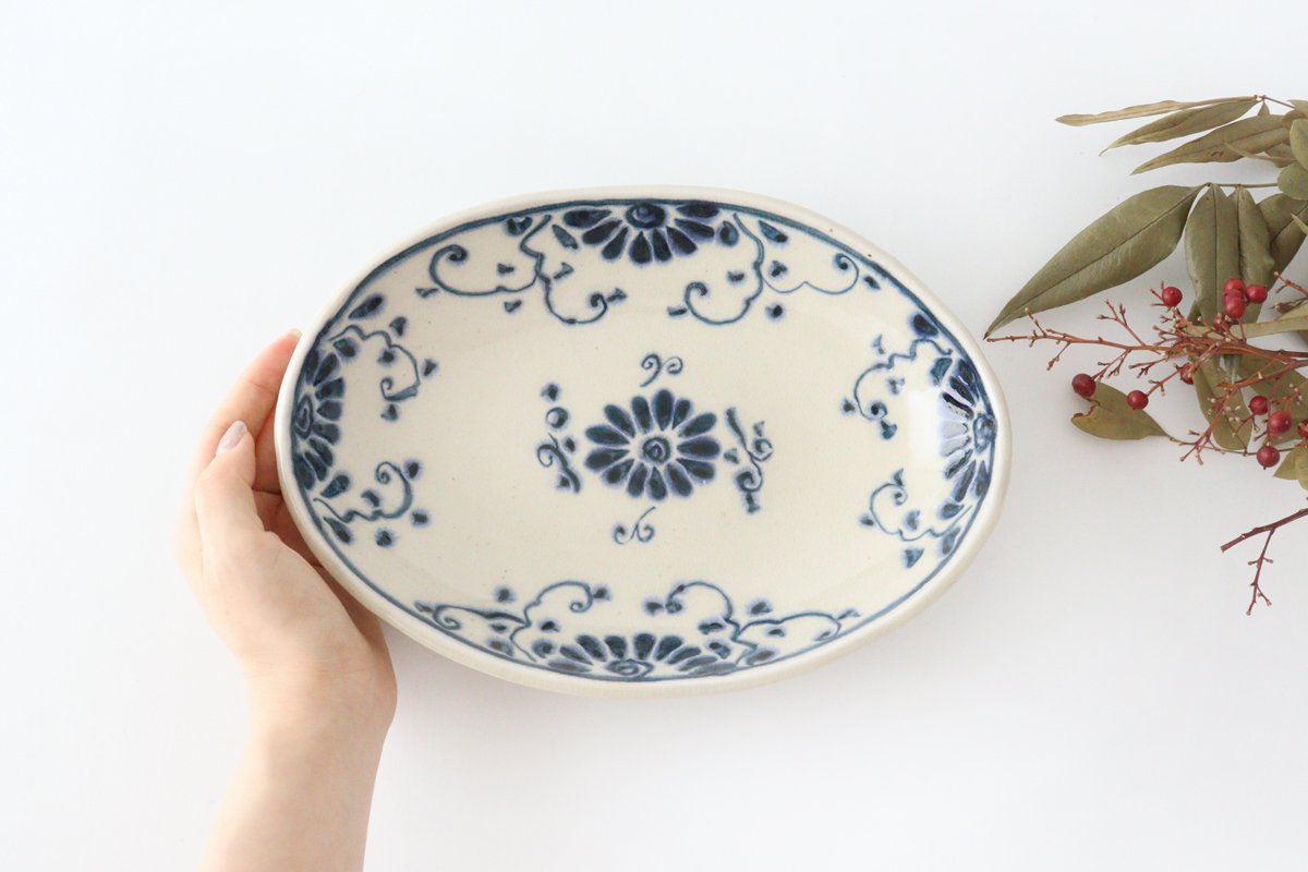 Oval Curry Bowl Blue Flower Annan | Servig Bowl Mino Ware