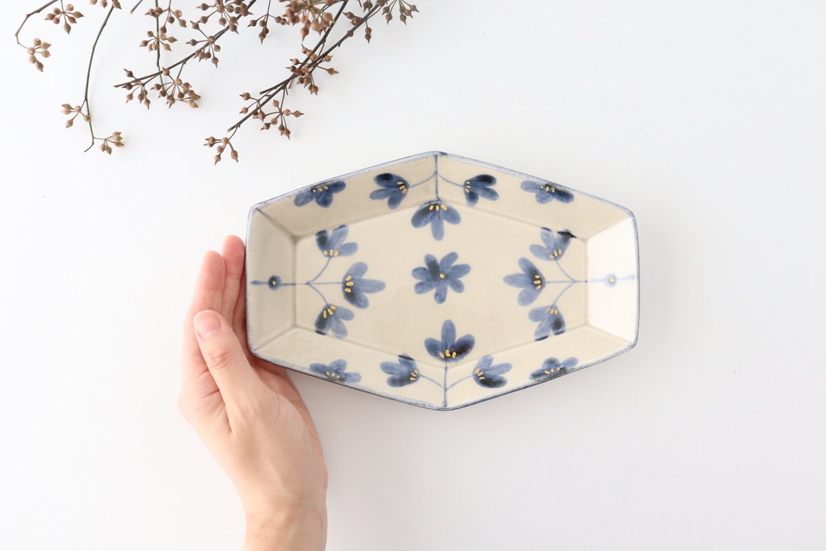 Hexagonal long plate, semi-porcelain, flower pattern, Arita ware