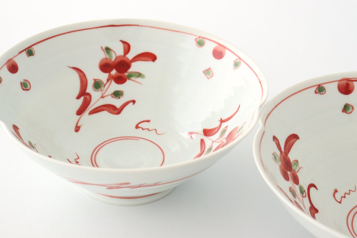 Banreki hand-painted multi-use bowl 18cm/7.1in Vermilion porcelain Hasami ware