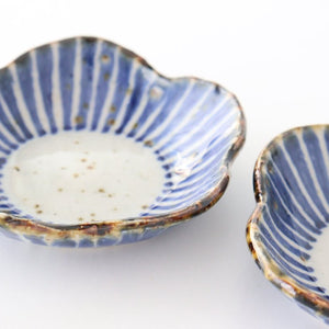 Plum-shaped small plate, porcelain, dyed jukusa, Hasami ware