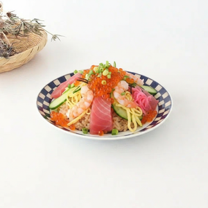 Rinkurou Kiln Round Plate Rabbit and Ichimatsu Pattern 18.5cm/7.3in | Hasami Ware