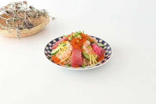 Rinkurou Kiln Round Plate Rabbit and Ichimatsu Pattern 18.5cm/7.3in | Hasami Ware