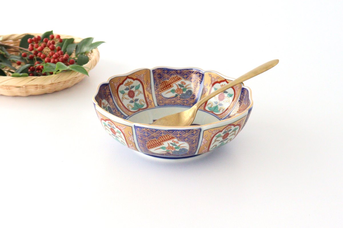 Rinkurou Kiln Deep Bowl Old Imari Flower Pattern | Serving Bowl Hasami Ware