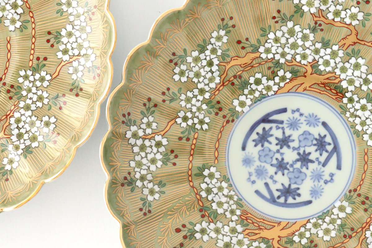 Rinkurou Kiln Round Plate Old Imari Sakura Tree Pattern 18.5cm/7.3in | Hasami Ware