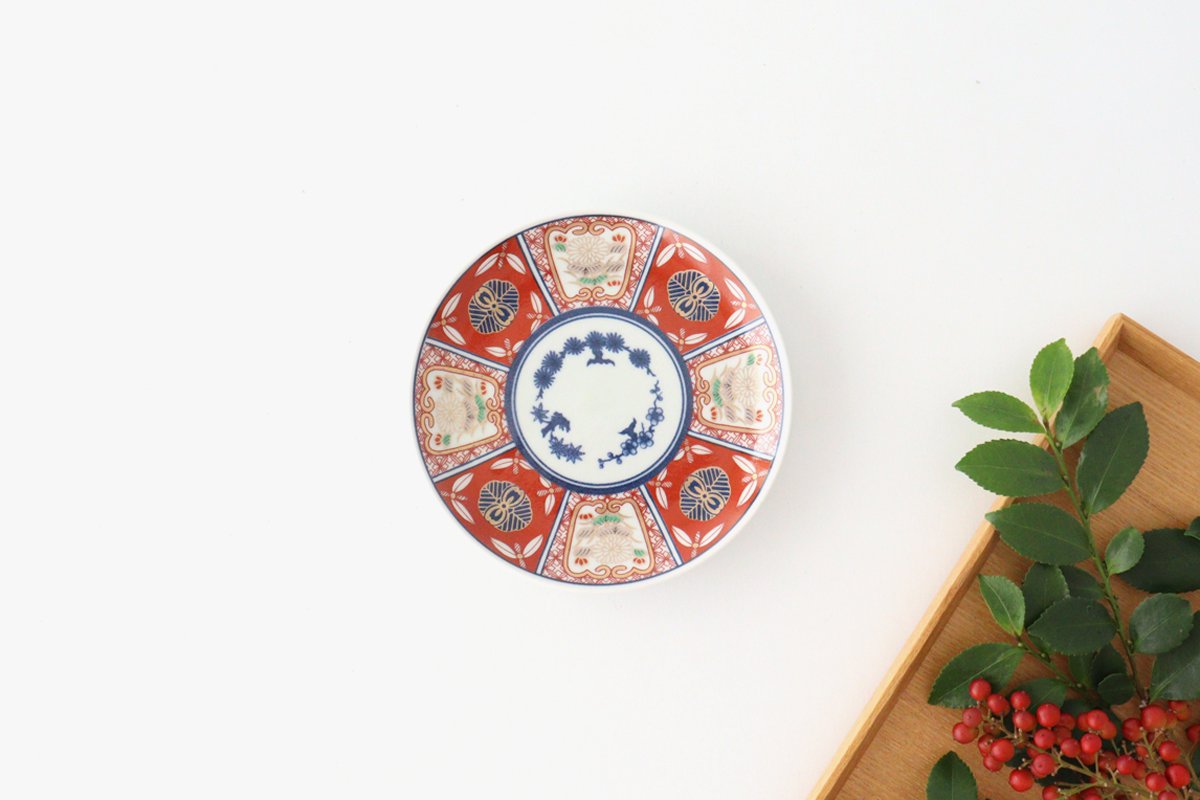 Rinkurou Kiln Small Round Plate Old Imari Style Flower Pattern 12cm/4.7in | Hasami Ware