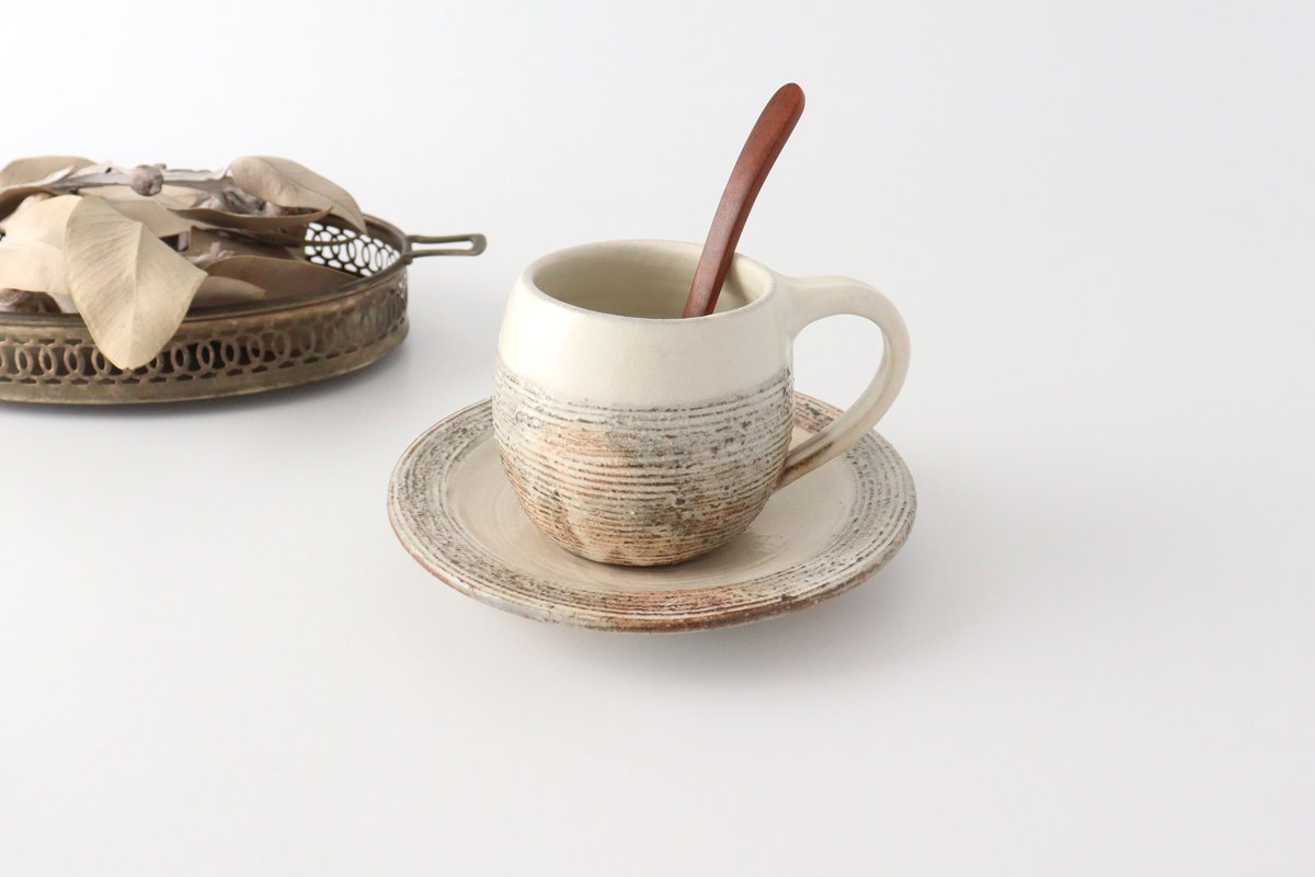 Fuchiara horizontal carving egg mug saucer pottery Furuya Seisho
