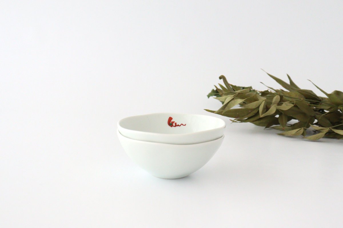 Small round bowl, colored picture Hisago, porcelain, Hasami ware