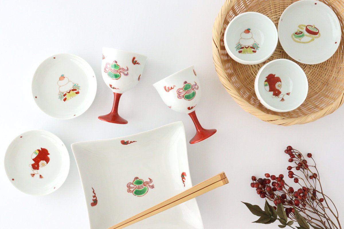 Multi-corner plate Colored hisago porcelain Hasami ware