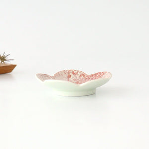 Plum-shaped Small Plate Auspicious Pattern | Arita Ware