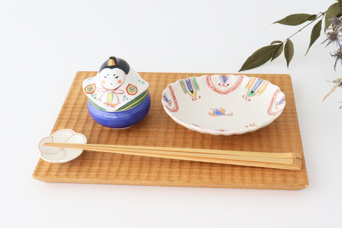 Chopstick Rest White Plum | Hashioki Arita Ware