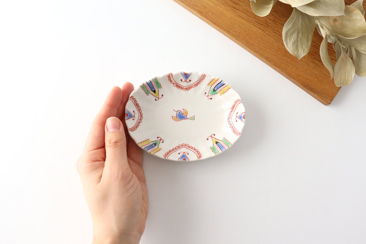 Ginshu Kiln Oval Chrysanthemum-shaped Small Plate Circle Bird | Kutani Ware