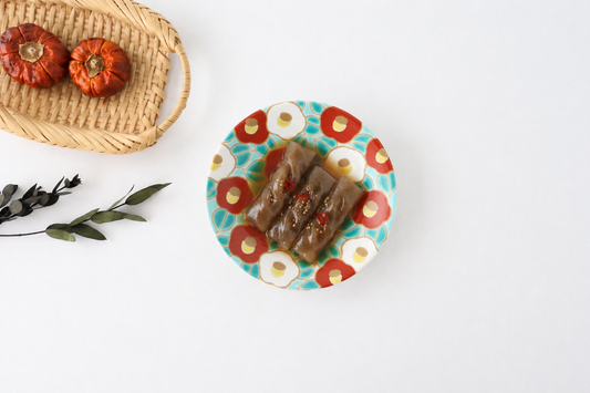 Seikou Kiln Lucky Small Plate Camellia｜Kutani Ware
