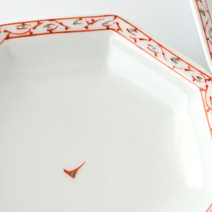 Small Plate Red Arabesque | Hasami Ware