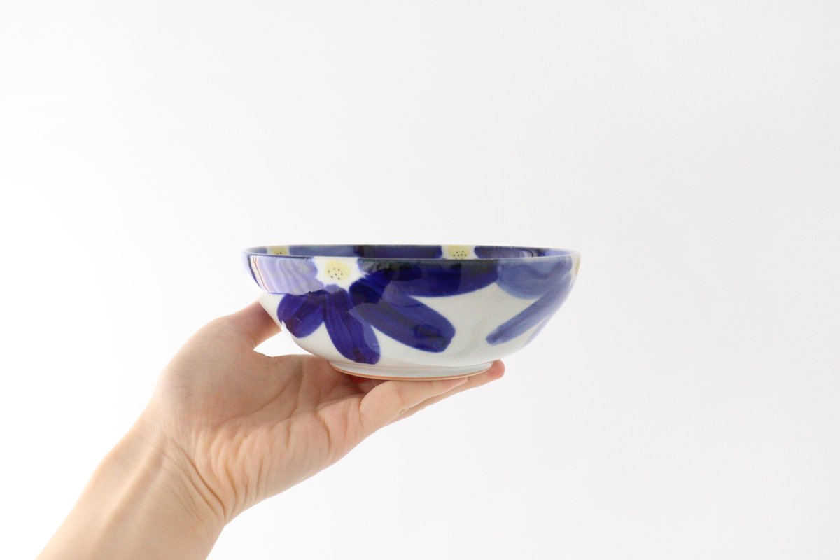 Round Bow Blue Flowers| Serving Bowl Hasami Ware