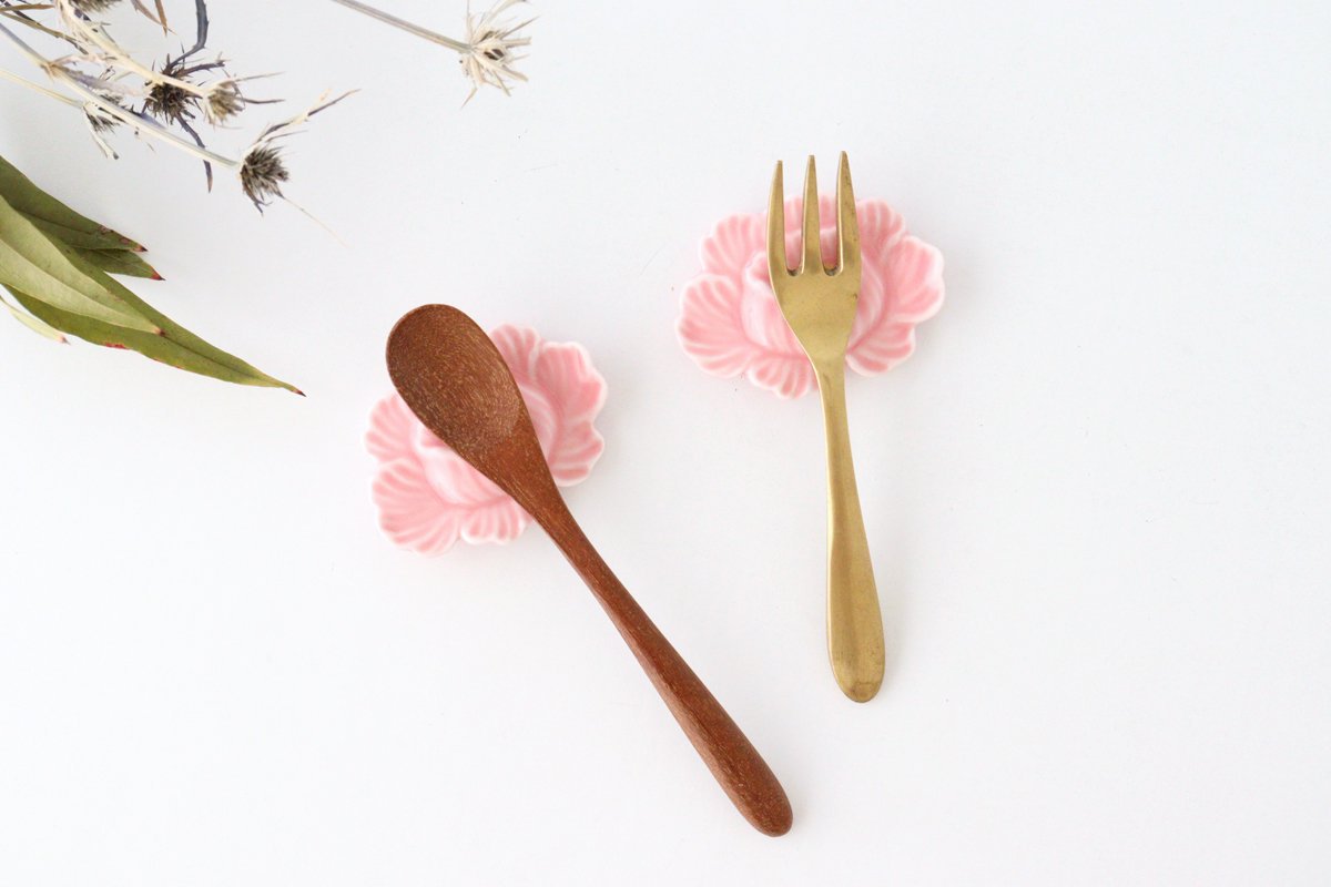 Chopstick Rest Pink Peony | Hashioki Arita Ware