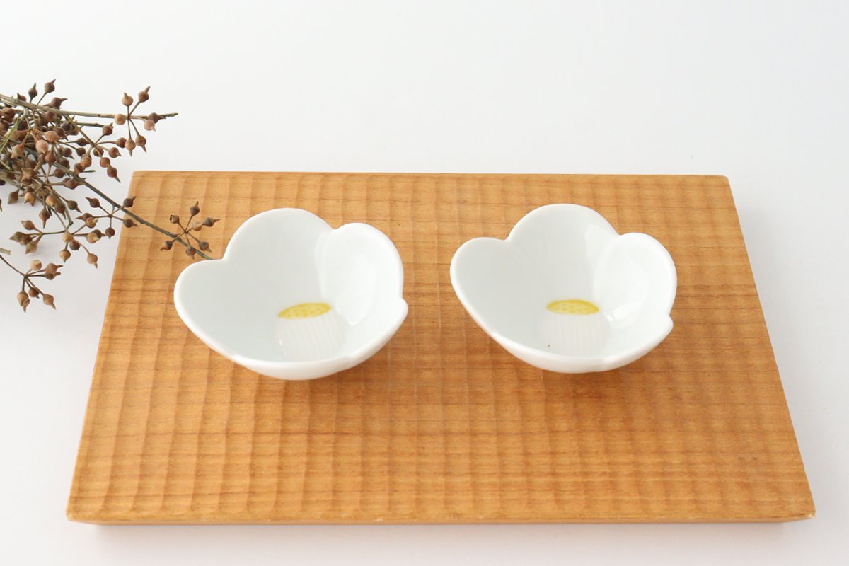 Small Bowl White Camellia | Kobachi Arita Ware