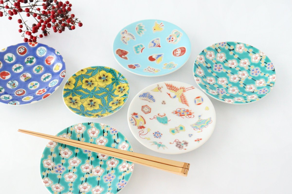 Seikou Kiln Lucky Small Plate Sumo｜Kutani Ware