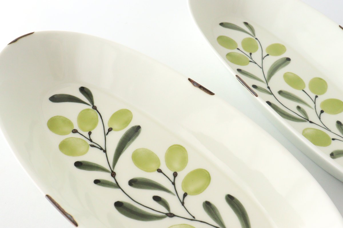 Oval Plate Olive Green | Hasami Ware