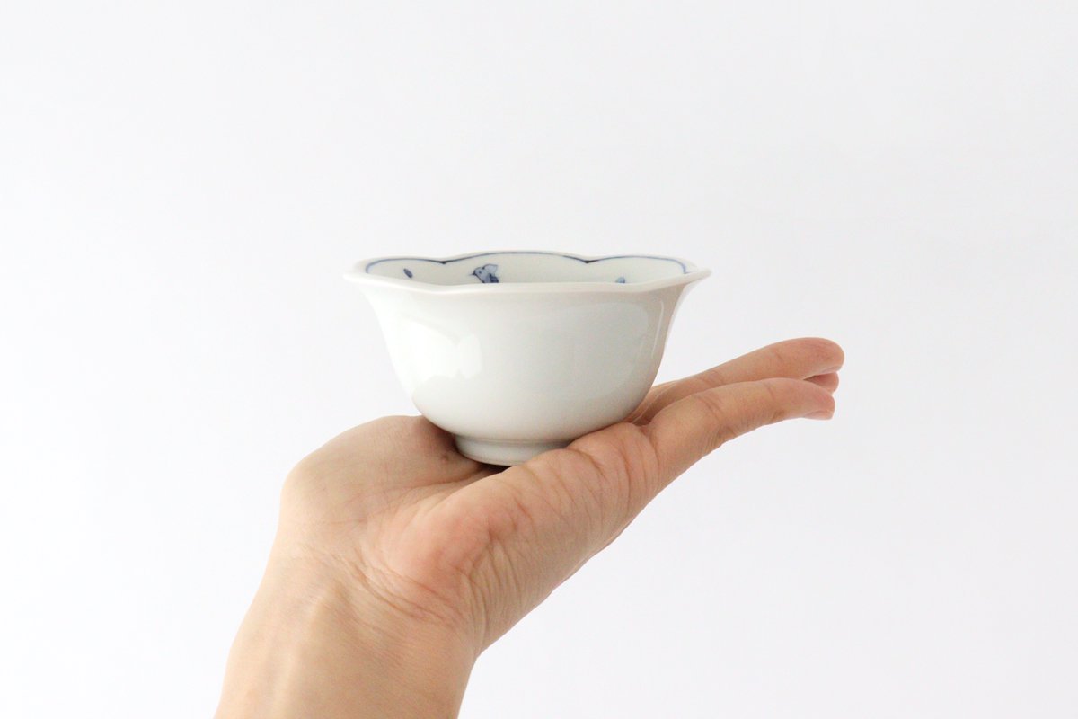 Flower-shaped Small Bowl Wave,Chidori and Flower | Kobachi Hasami Ware