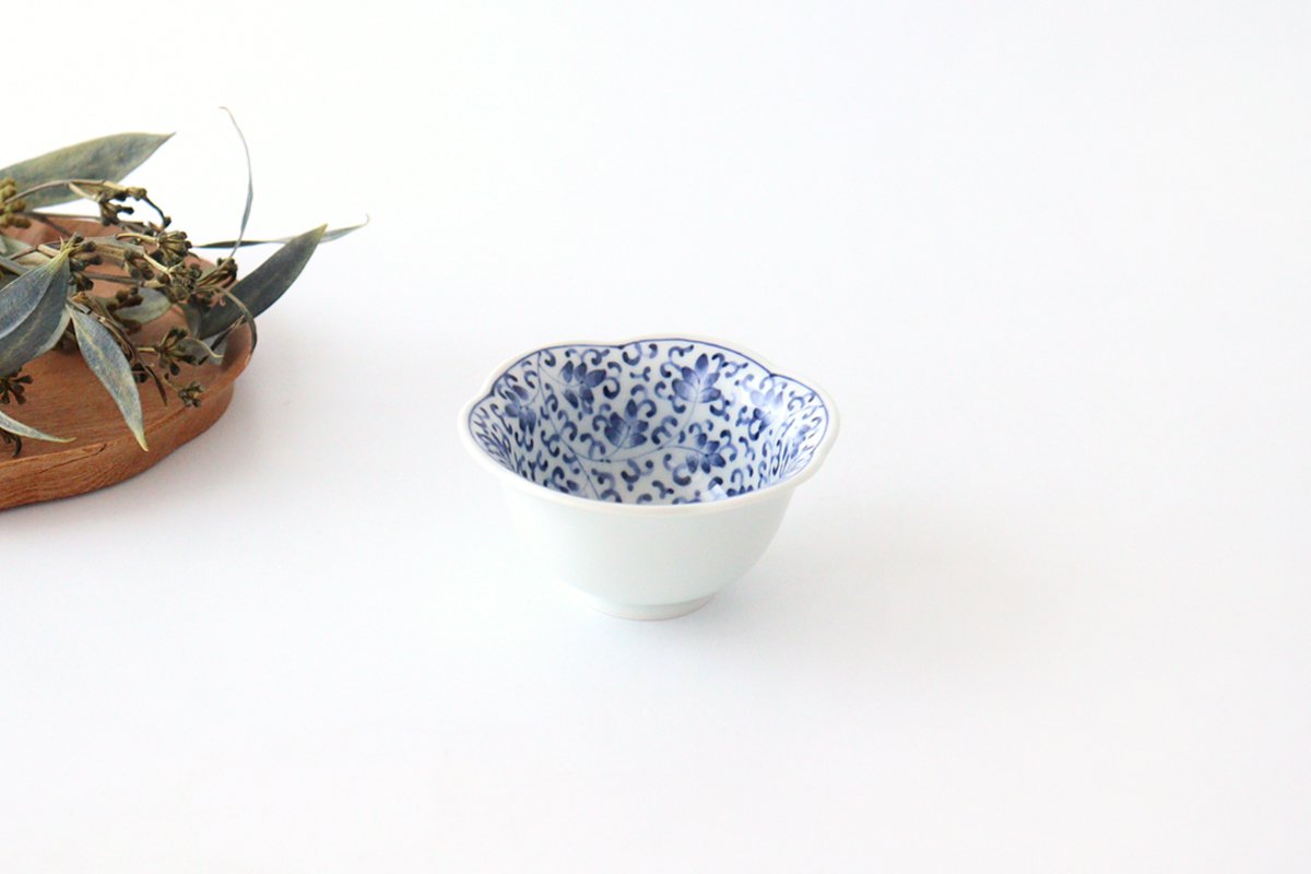 Flower-shaped Small Bowl Small Arabesque | Kobachi Hasami Ware