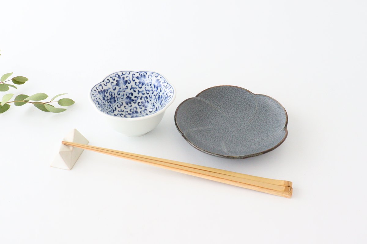 Flower-shaped Small Bowl Small Arabesque | Kobachi Hasami Ware