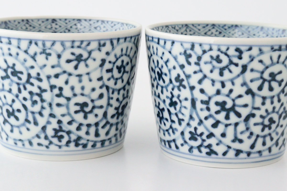 Soba Choko Octopus Arabesque Pattern  | Free Cup Hasami Ware