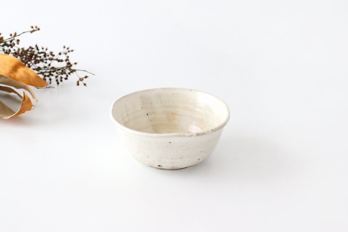 Round Deep Bowl Kohiki | Kobchi Mino Ware