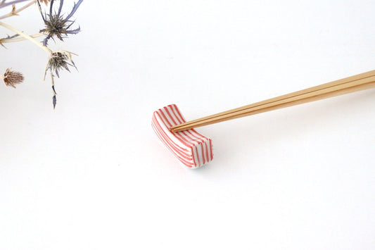 Chopstick Rest Tokusa Red | Hashioki Arita Ware