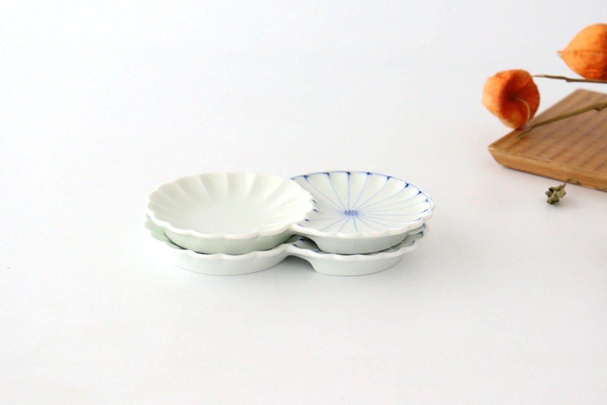 Two Chrysanthemum Sauce Plate | Arita ware