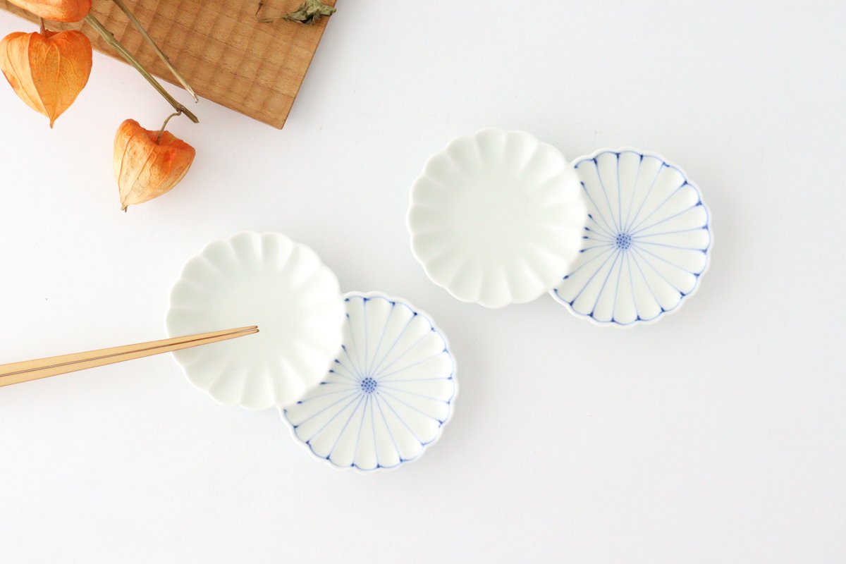 Two Chrysanthemum Sauce Plate | Arita ware