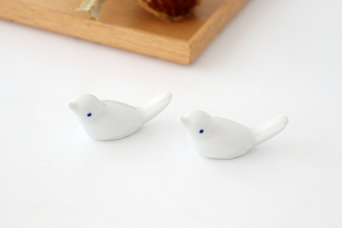 Chopstick Rest Small Bird Light White | Hashioki Hasami Ware