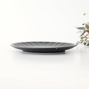 Serving Plate Flower-shape Matte Black | Mino Ware