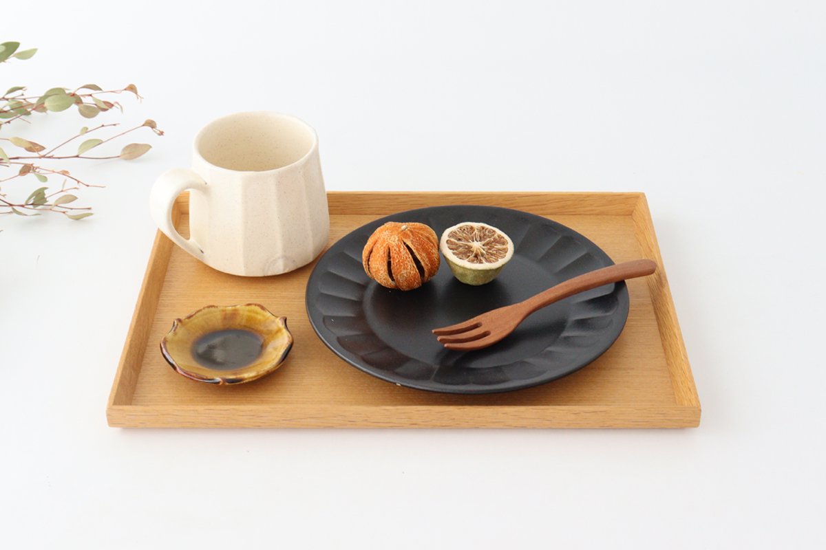 Serving Plate Flower-shape Matte Black | Mino Ware