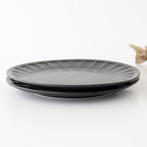 Flower-shaped Plate Matte Black L | Mino Ware