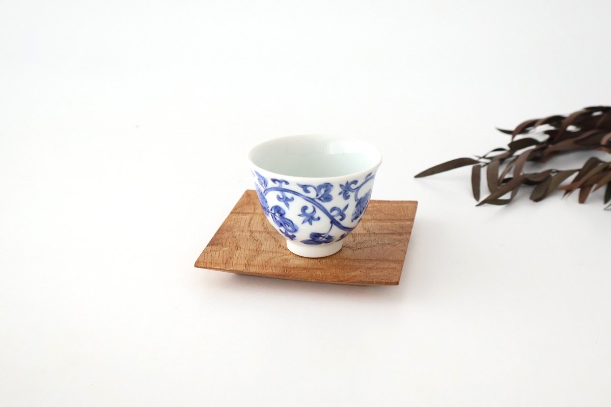 Small Japanese Cup For Sencha Chrysanthemum and Arabesque | Yunomi Arita Ware