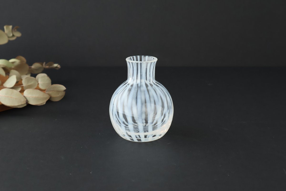 Hirota Glass Bud Vase Tokusa Pattern