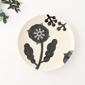 Fururu Rounbd Plate Black Flower M | Hasami Ware