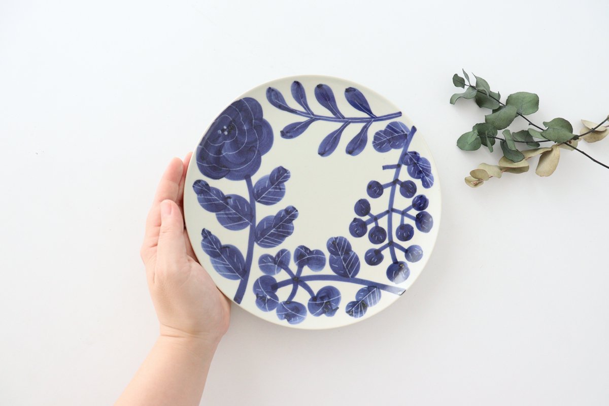 Fururu Rounbd Plate Blue Flower M | Hasami Ware