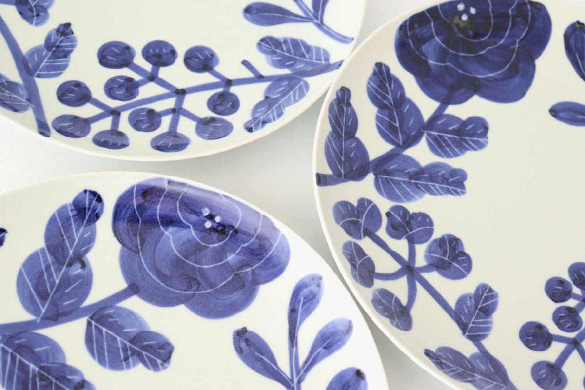 Fururu Rounbd Plate Blue Flower S | Hasami Ware