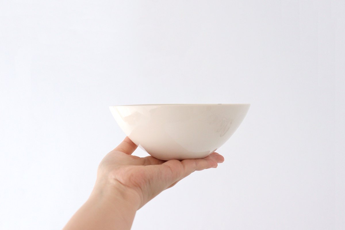 Fururu Rounbd Bowl Black Flower |  Serving Bowl Hasami Ware