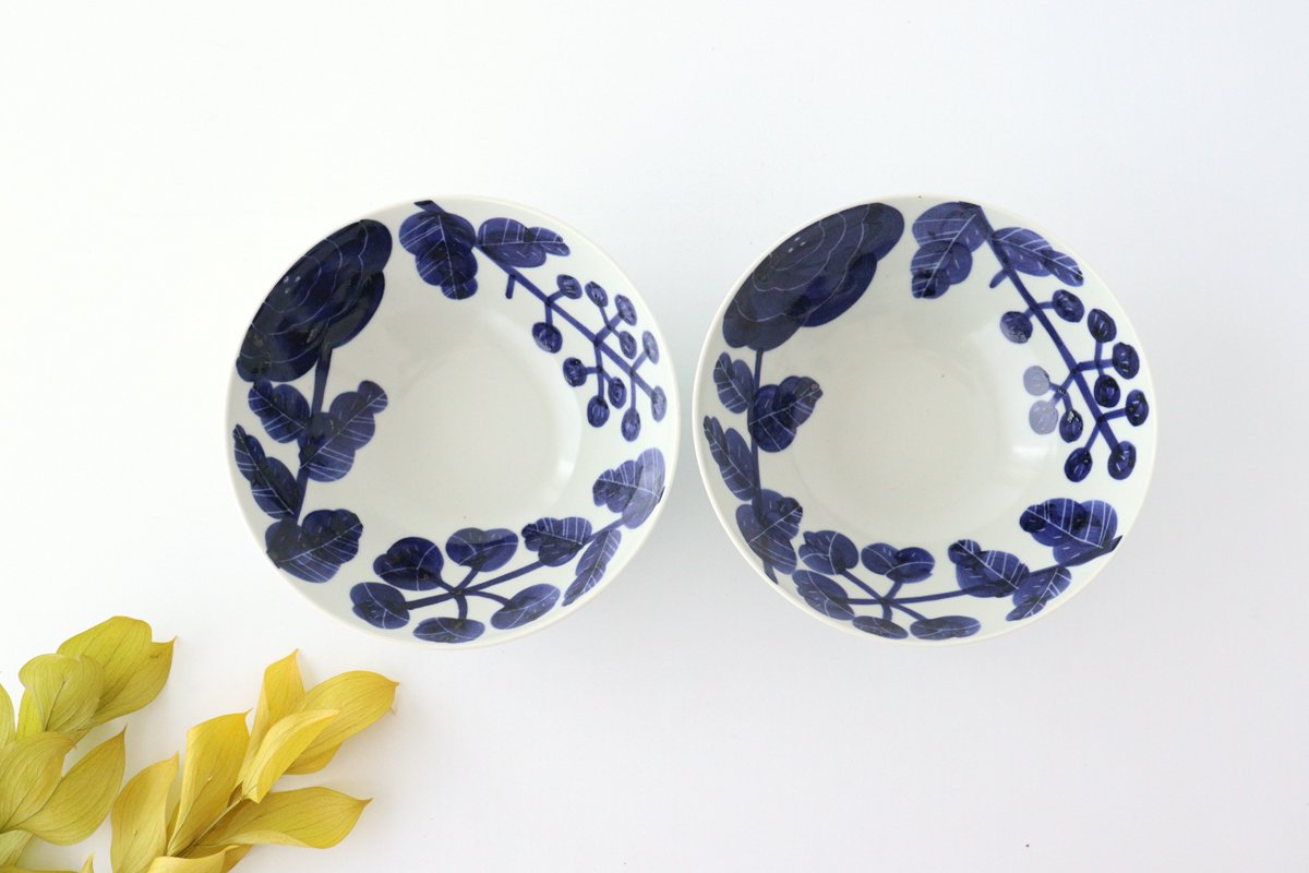 Fururu Rounbd Bowl Blue Flower |  Serving Bowl Hasami Ware