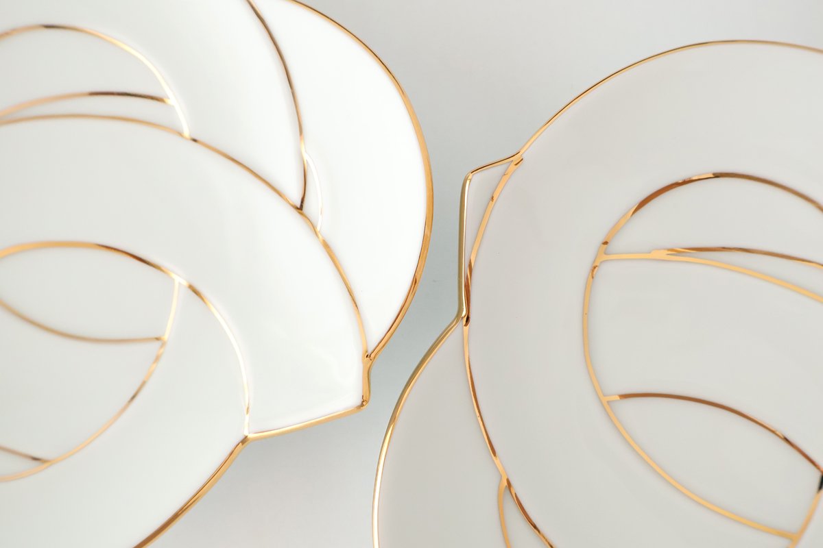 Serving Plate Knot Gold｜Arita Ware