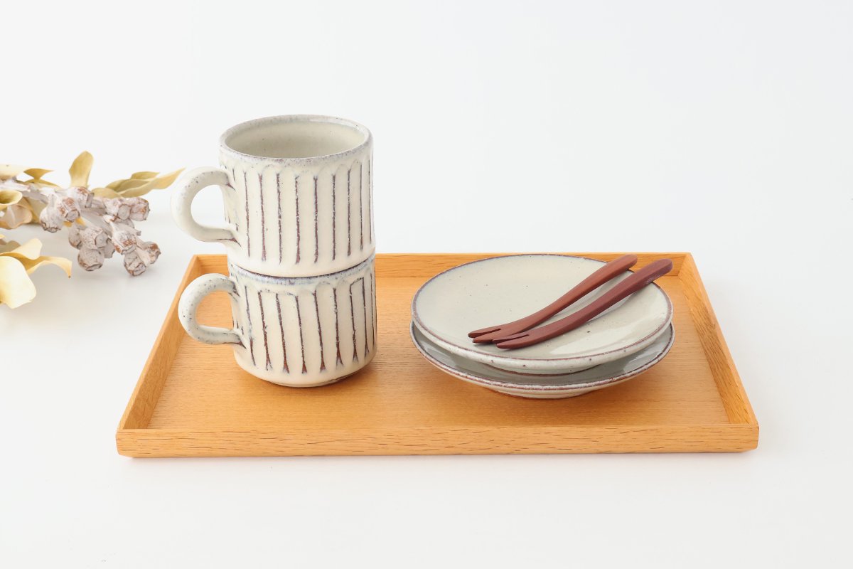 Cup and Saucer White Glaze Carving  | Shigaraki Ware