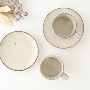 Cup and Saucer White Glaze Carving  | Shigaraki Ware