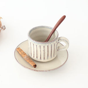 Cup and Saucer White Glaze Carving  | Shigaraki Ware