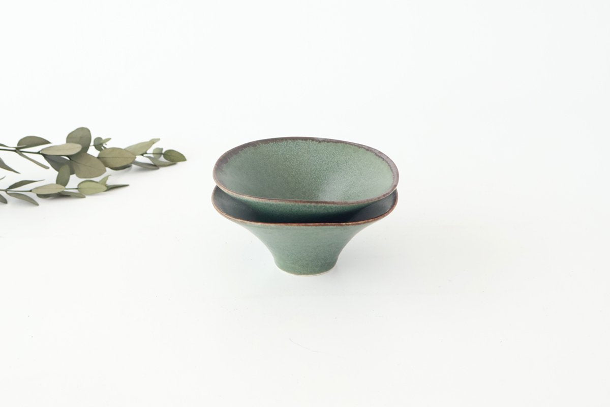 kei Morning Glory-shaped Small Bowl Green | Kobachi Mino Ware